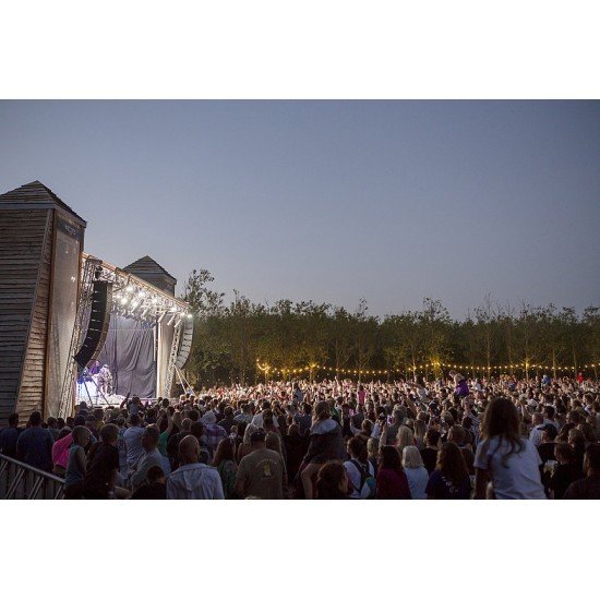 X2-212/120 High‑Performance Compact 12" Vertical Line Array Loudspeaker System X2-212/120 High‑Performance Compact 12" Vertical Line Array Loudspeaker System