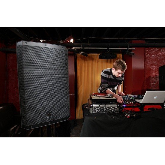ZLX-15BT 15" Powered Loudspeaker with Bluetooth® Audio*